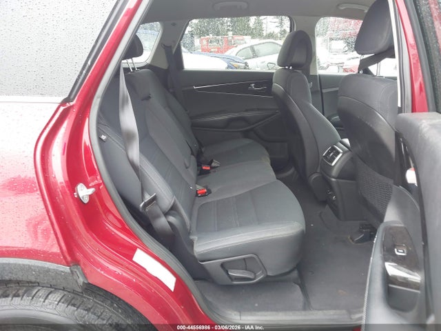 5XYPGDA55GG132347 KIA Sorento 3.3l Lx