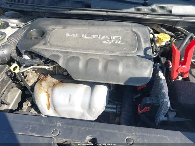 2015 Chrysler 200 Limited მანქანა იყიდება აუქციონზე, vin: 1C3CCCAB5FN746935, აუქციონის ნომერი: 44557004