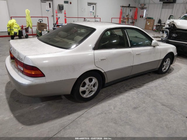 Продажа на аукционе авто 1997 Lexus Es 300, vin: JT8BF22G6V0067365, номер лота: 44557015