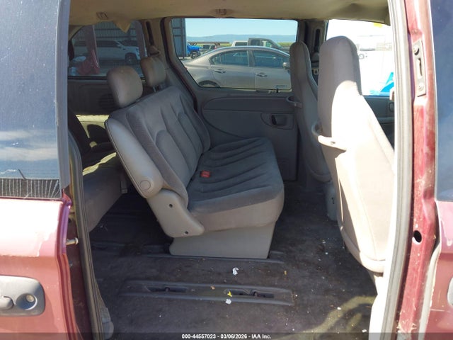 Продажа на аукционе авто 2001 Chrysler Voyager, vin: 1C4GJ25341B276357, номер лота: 44557023