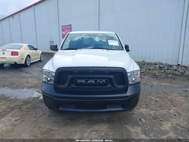 Продаж на аукціоні авто 2017 Ram 1500 Tradesman  4x4 6'4 Box, vin: 1C6RR7FG6HS623639, номер лоту: 44557031