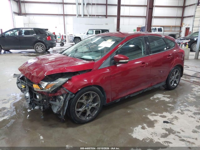 Ford FOCUS SE 2014 1FADP3K27EL324099 Image 2