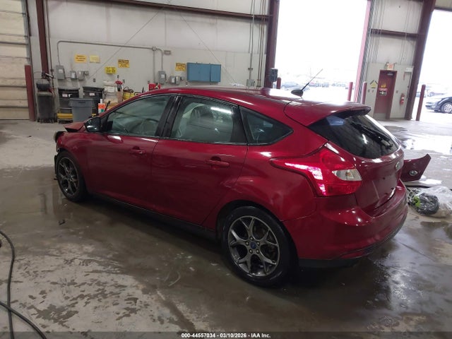 Ford FOCUS SE 2014 1FADP3K27EL324099 Image 3