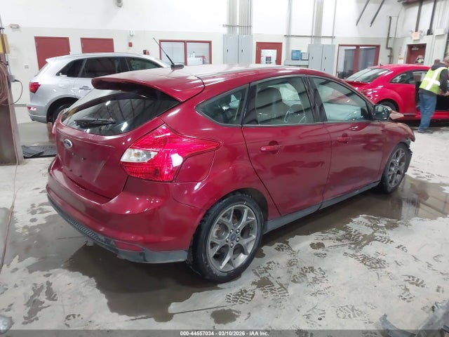 Ford FOCUS SE 2014 1FADP3K27EL324099 Image 4