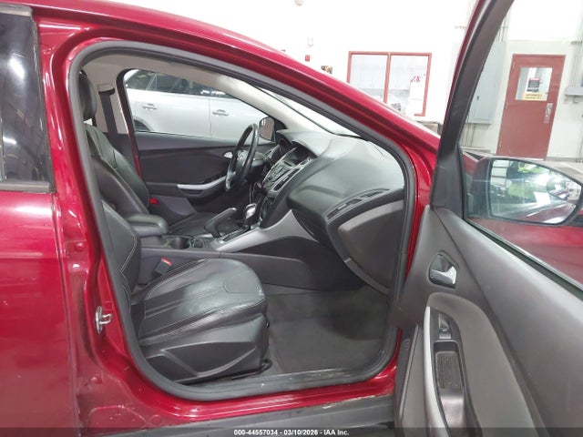Ford FOCUS SE 2014 1FADP3K27EL324099 Image 5