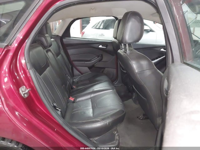 Ford FOCUS SE 2014 1FADP3K27EL324099 Image 8