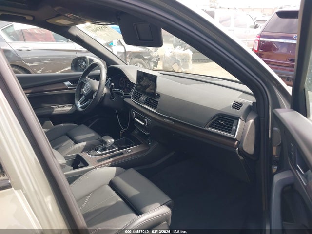 44557040 :رقم المزاد ، WA1E2AFY0R2082357 vin ، 2024 Audi Q5 Premium Plus 55 Tfsi E S Line Quattro S Tronic مزاد بيع