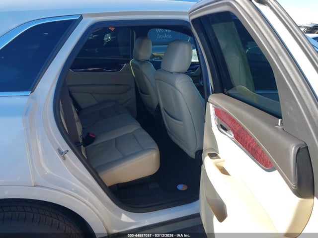 2019 Cadillac Xt5 Luxury მანქანა იყიდება აუქციონზე, vin: 1GYKNDRS2KZ190611, აუქციონის ნომერი: 44557057
