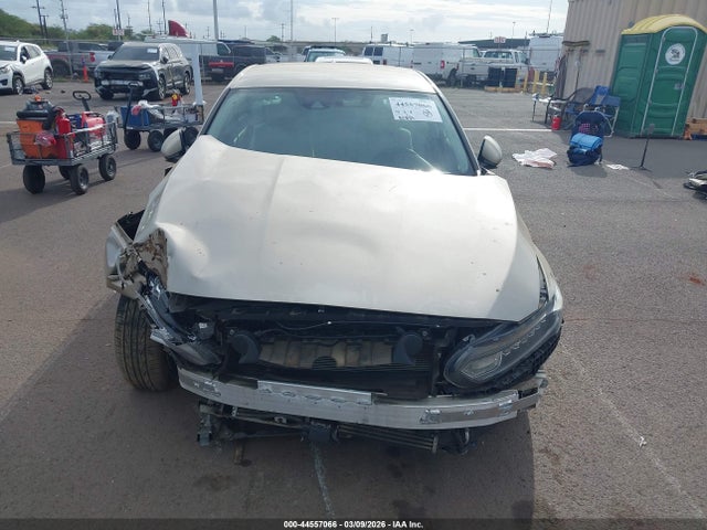 1HGCV1F10KA040615 Honda ACCORD LX