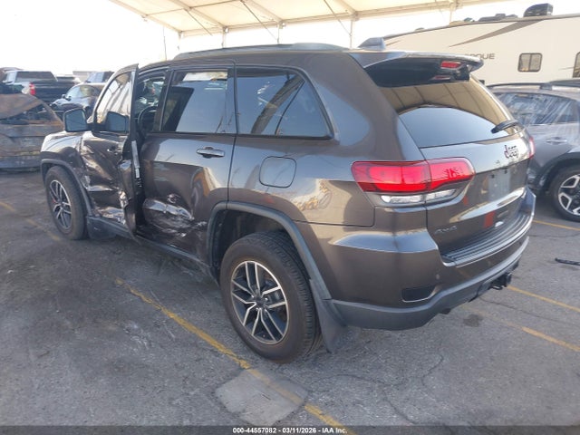 1C4RJFLG8KC784798 Jeep Grand Cherokee Trailhawk 4x4