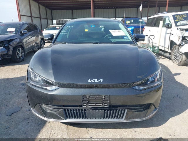 44557185 :رقم المزاد ، KNDC3DLC0N5039165 vin ، 2022 Kia Ev6 Wind مزاد بيع