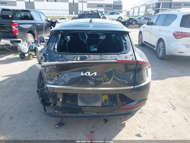 44557185 :رقم المزاد ، KNDC3DLC0N5039165 vin ، 2022 Kia Ev6 Wind مزاد بيع