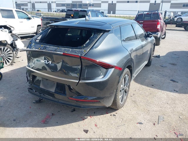44557185 :رقم المزاد ، KNDC3DLC0N5039165 vin ، 2022 Kia Ev6 Wind مزاد بيع