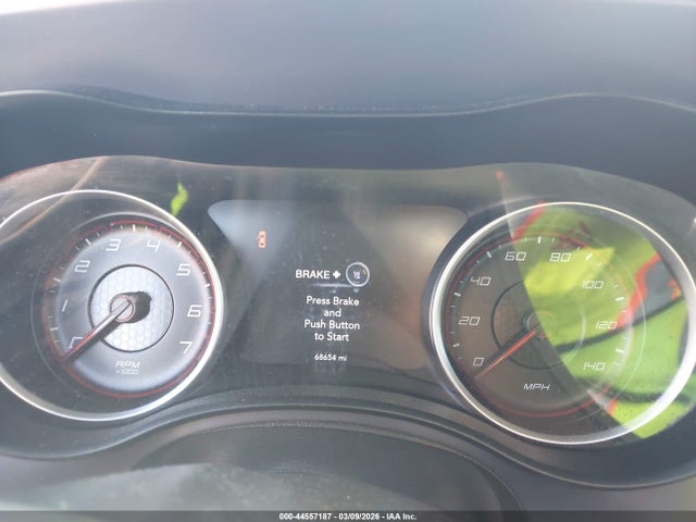 2C3CDXBG5NH169233 Dodge Charger Sxt Rwd