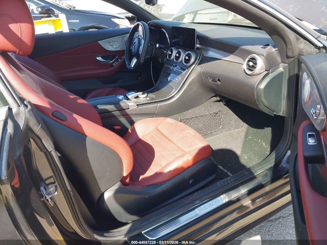 2019 MERCEDES-BENZ C 300 WDDWK8DB4KF772246 Photo 4