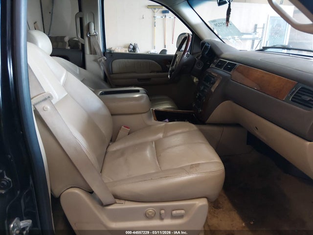 44557229 :رقم المزاد ، 1GKFC13087R232746 vin ، 2007 Gmc Yukon Slt مزاد بيع