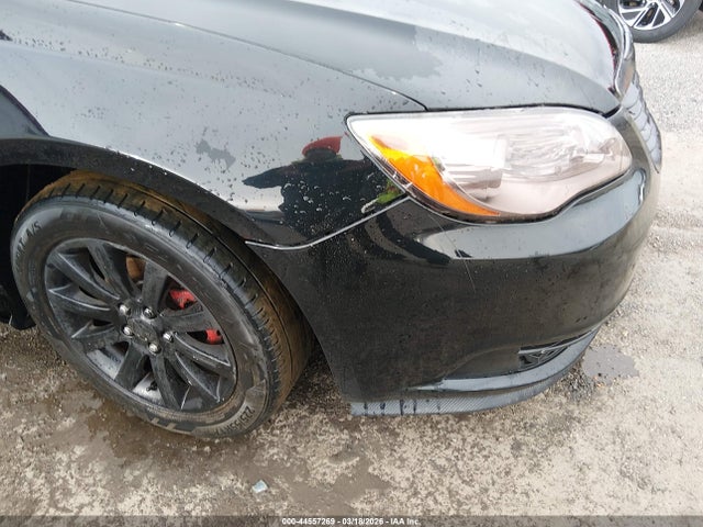 Продаж на аукціоні авто 2013 Chrysler 200 Touring, vin: 1C3CCBBB4DN545694, номер лоту: 44557269