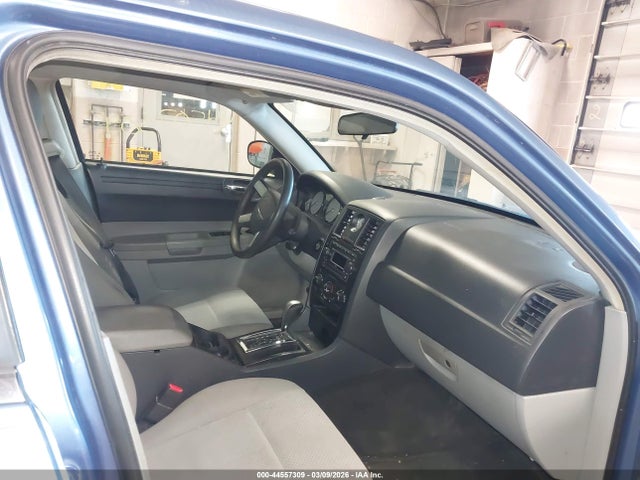 Продажа на аукционе авто 2007 Chrysler 300, vin: 2C3KA43R97H721256, номер лота: 44557309