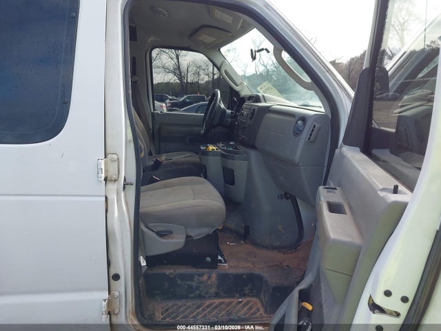 44557331 :رقم المزاد ، 1FTNE2EW7BDA99041 vin ، 2011 Ford E-250 Commercial مزاد بيع