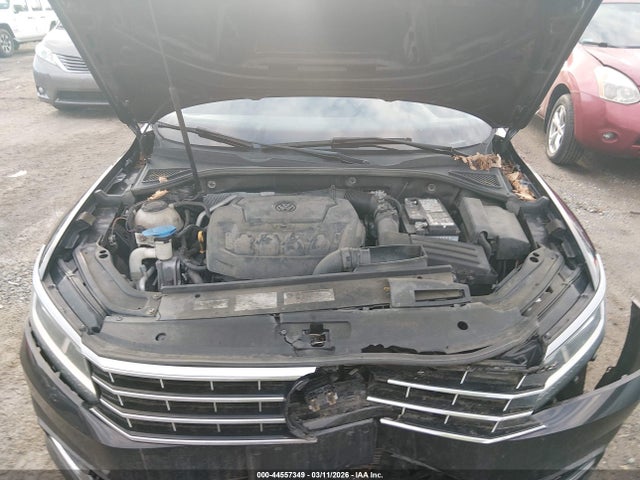 1VWBA7A38JC003068 Volkswagen Passat 2.0t Se