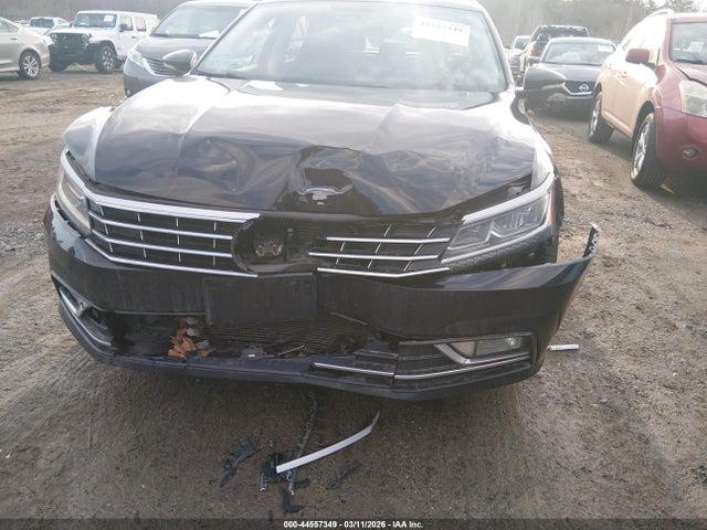 1VWBA7A38JC003068 Volkswagen Passat 2.0t Se