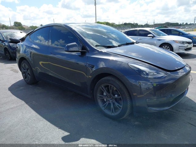 2025 TESLA MODEL Y 7SAYGDEEXSA368362