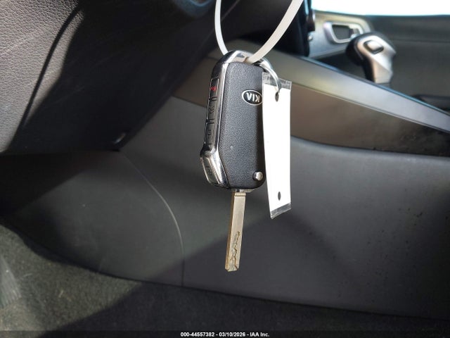 2020 KIA SOUL KNDJ63AU5L7003770 Photo 10