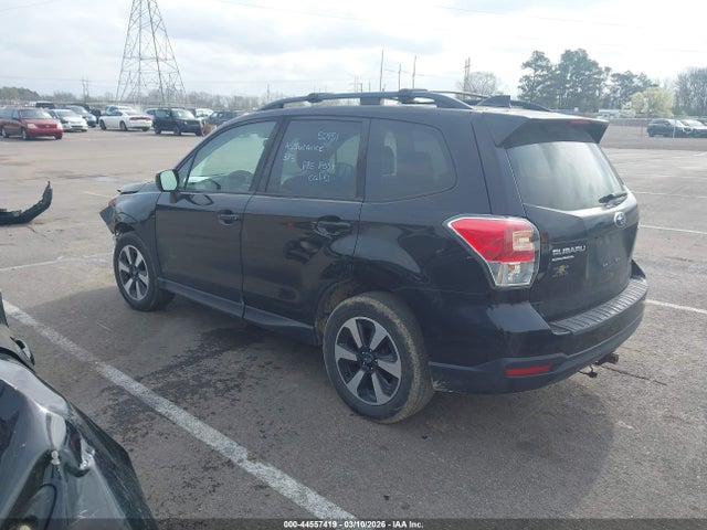 2018 SUBARU FORESTER JF2SJAGC7JH528389 Photo 2