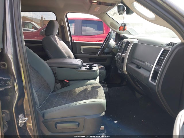 Продажа на аукционе авто 2018 Ram 1500 Big Horn  4x2 5'7 Box, vin: 1C6RR6LG4JS274470, номер лота: 44557428