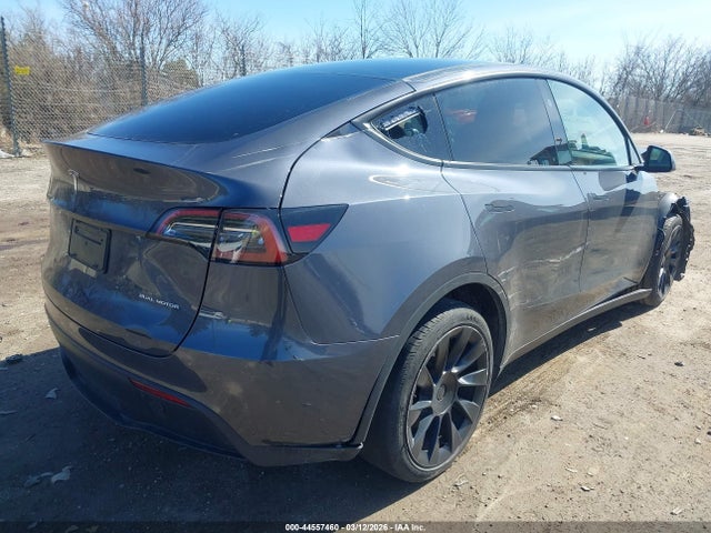 2023 TESLA MODEL Y 7SAYGDEE1PF980847 Photo 3