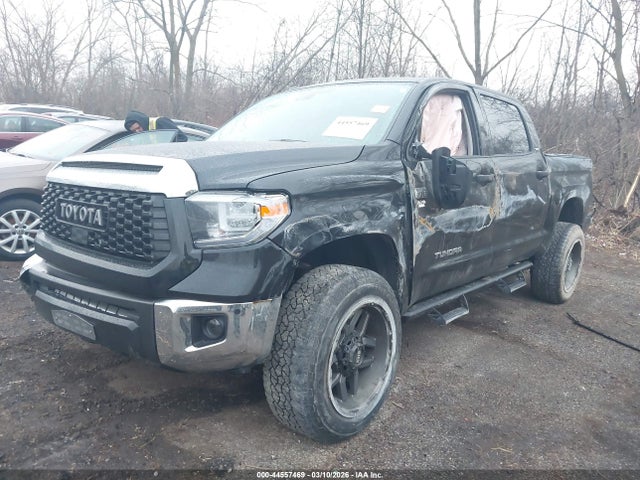 2018 TOYOTA TUNDRA 5TFDW5F12JX766088 Photo 1