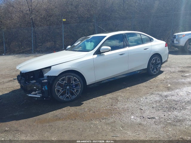 44557473 :رقم المزاد ، WBA53FJ00SCU15462 vin ، 2025 Bmw 530i Xdrive مزاد بيع