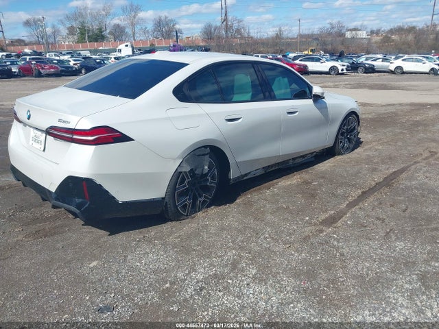 44557473 :رقم المزاد ، WBA53FJ00SCU15462 vin ، 2025 Bmw 530i Xdrive مزاد بيع