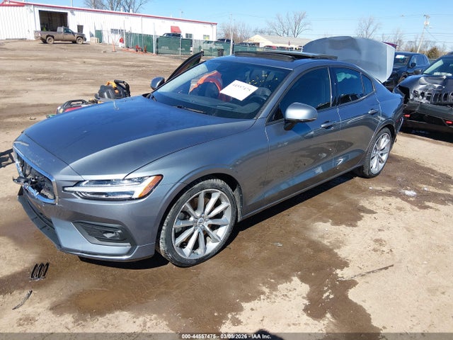2021 VOLVO S60 7JRA22TK3MG095546 Photo 1