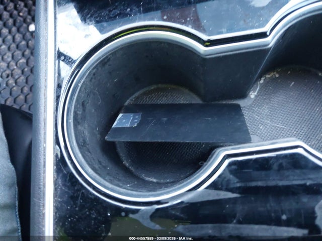 2021 TESLA MODEL Y 5YJYGDEE1MF092494 Photo 10