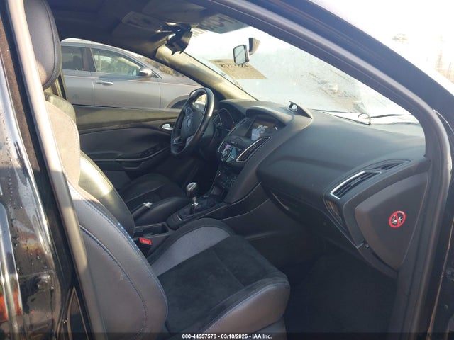 2017 FORD FOCUS RS WF0DP3TH9H4120252 Photo 4