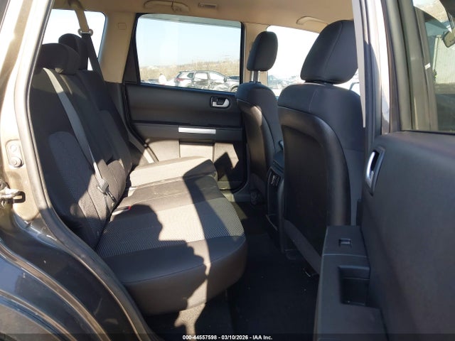 2010 MITSUBISHI ENDEAVOR 4A4JN2AS3AE002226 Photo 7