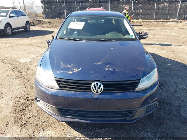 44557642 :رقم المزاد ، 3VWDZ7AJ3BM097019 vin ، 2011 Volkswagen Jetta 2.5l Se مزاد بيع