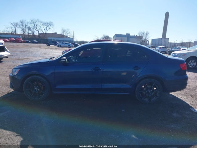 44557642 :رقم المزاد ، 3VWDZ7AJ3BM097019 vin ، 2011 Volkswagen Jetta 2.5l Se مزاد بيع