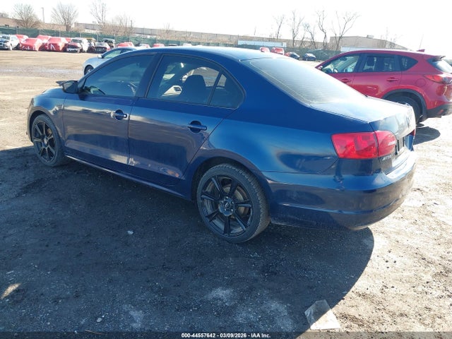 44557642 :رقم المزاد ، 3VWDZ7AJ3BM097019 vin ، 2011 Volkswagen Jetta 2.5l Se مزاد بيع