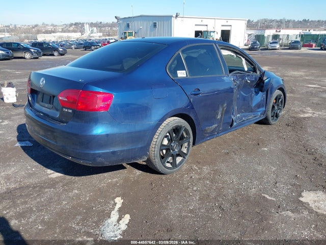 44557642 :رقم المزاد ، 3VWDZ7AJ3BM097019 vin ، 2011 Volkswagen Jetta 2.5l Se مزاد بيع