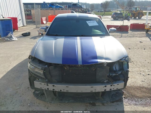 44557647 :رقم المزاد ، 2C3CDXHG2GH355063 vin ، 2016 Dodge Charger Sxt مزاد بيع