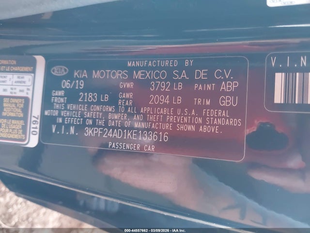 3KPF24AD1KE133616 KIA Forte Lxs