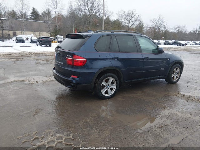2013 BMW X5 5UXZV4C56D0B05365 Photo 3