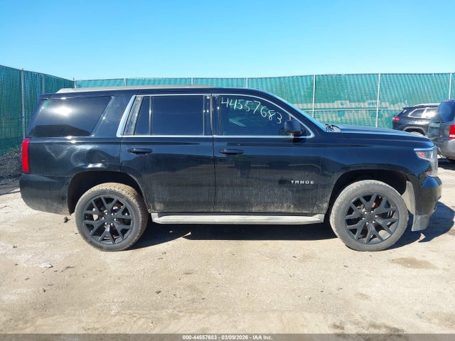 Продажа на аукционе авто 2015 Chevrolet Tahoe Lt, vin: 1GNSKBKC0FR163751, номер лота: 44557683