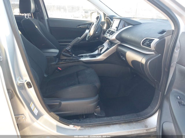 44557693 :رقم المزاد ، JA4AT3AA9KZ040266 vin ، 2019 Mitsubishi Eclipse Cross Es مزاد بيع