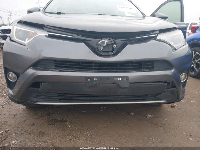 JTMWFREV9HJ113405 Toyota Rav4 Xle