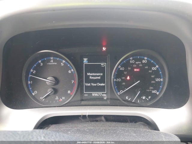 JTMWFREV9HJ113405 Toyota Rav4 Xle