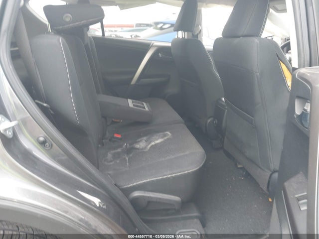 JTMWFREV9HJ113405 Toyota Rav4 Xle