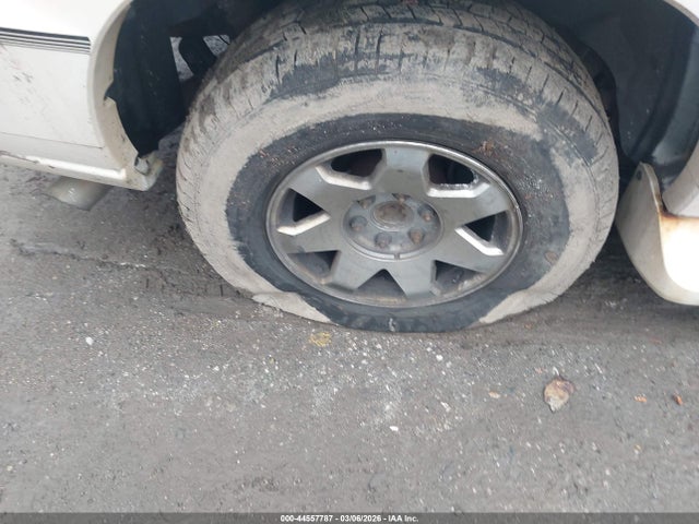 44557787 :رقم المزاد ، 1GYEK63N65R107805 vin ، 2005 Cadillac Escalade Standard مزاد بيع